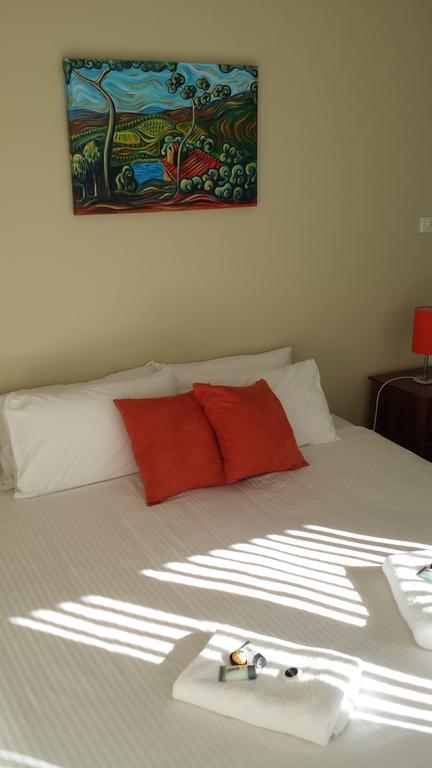 Hunter Valley Retreat Quorrobolong ภายนอก รูปภาพ